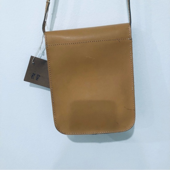 GENUINE LEATHER BY BARGANZA CROSSBODY - Picture 5 of 11